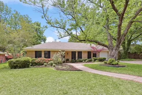 1612 Victoria Dr, Denton, TX 76209