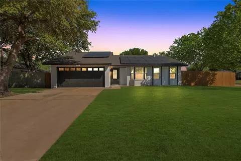 100 Lake Isle Cir, Irving, TX 75060