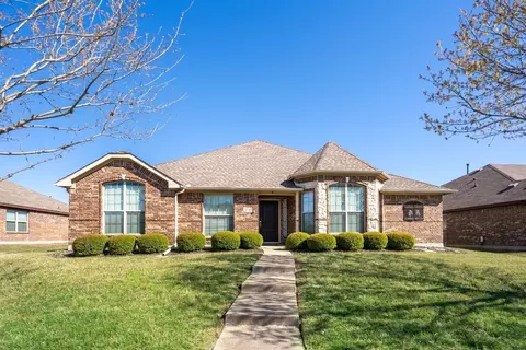 216 Welch Dr, Royse City, TX 75189