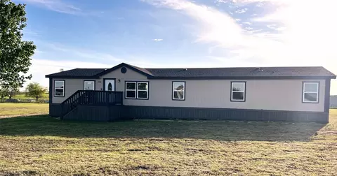 1021 Pecan Ridge Dr, Venus, TX 76084