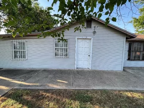 1003 14th St SE, Mineral Wells, TX 76067