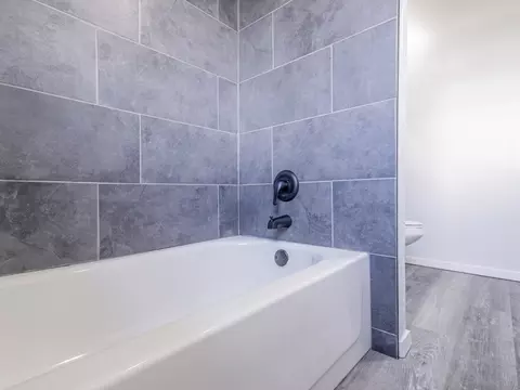Bath - 306 W Hall St, Bangs, TX 76823 photo 2 of 2