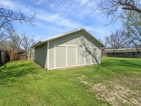 Other - 306 W Hall St, Bangs, TX 76823 photo 18 of 21