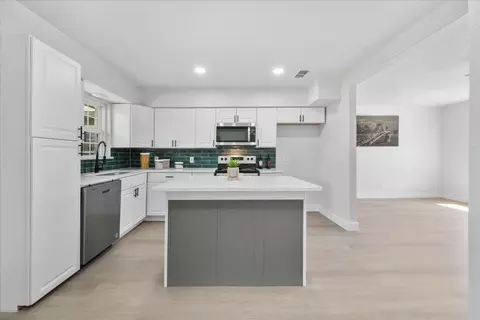 1611 Highland St, Mesquite, TX 75149