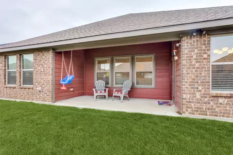 944 E 5th St, Springtown, TX 76082 photo 24
