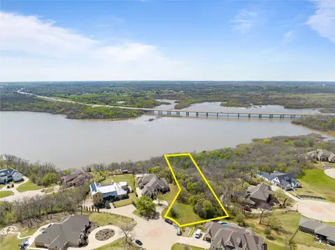 3805 Lake Cove Ct, Corinth, TX 76210