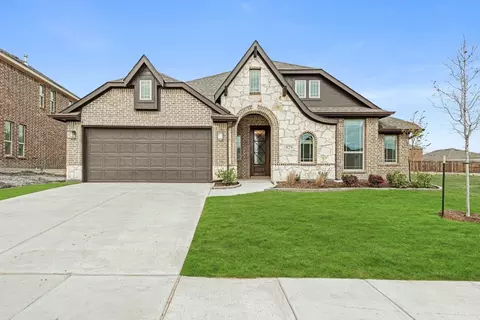 829 Hunter Trace Ln, Lavon, TX 75166