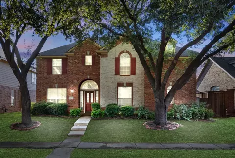 2220 Briary Trace Ct, Lewisville, TX 75077