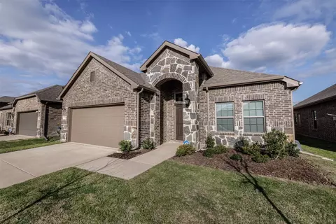 7811 Ashwood Dr, Greenville, TX 75402