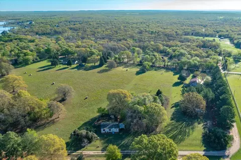 6195 County Road 1411, Malakoff, TX 75148