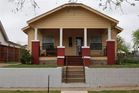 2205 Prairie Ave, Fort Worth, TX 76164
