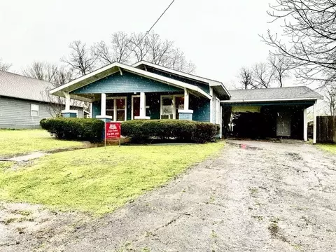 509 S Preston St, Wolfe City, TX 75496
