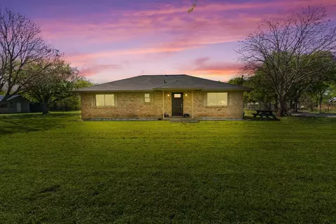 600 Swope St, Rio Vista, TX 76093