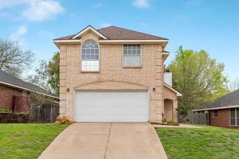 1031 Park Ave, Carrollton, TX 75006
