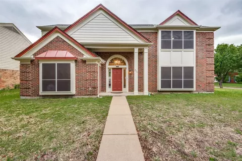 400 L Thompson St, Cedar Hill, TX 75104