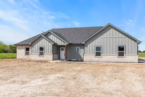 410 Vz County Road 3910, Wills Point, TX 75169