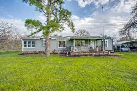 752 County Road 4680, Boyd, TX 76023