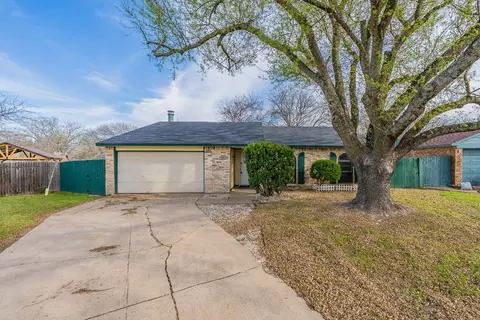 7417 Lea Pl, Fort Worth, TX 76140