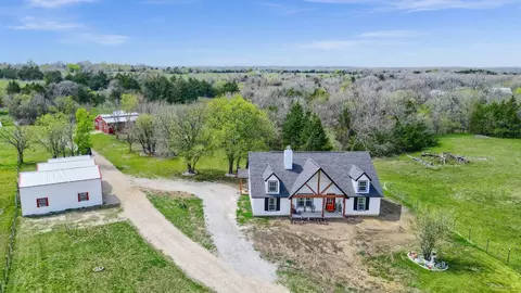 71 County Road 1266, Whitesboro, TX 76273