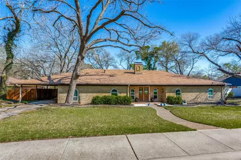 3309 Greenbriar Ln, Plano, TX 75074