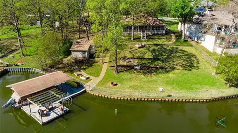 5322 Loma Vis, Malakoff, TX 75148