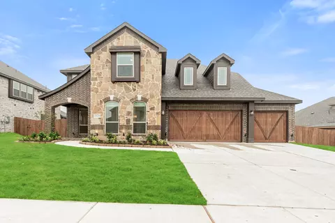 2028 Flora Ln, Desoto, TX 75115