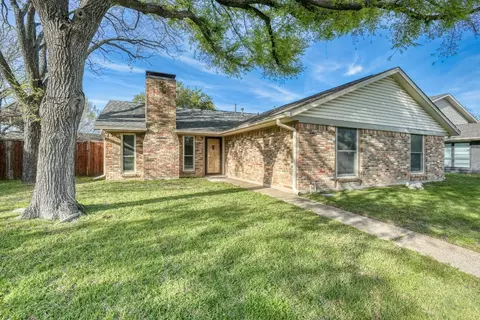 3221 Knights Haven Ln, Garland, TX 75044