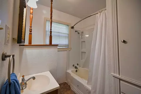 408 E Morton St, Denison, TX 75021 photo 11