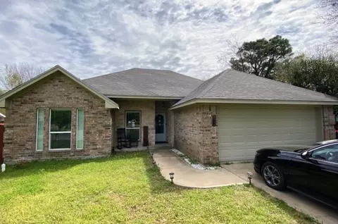 1150 35th St NE, Paris, TX 75462