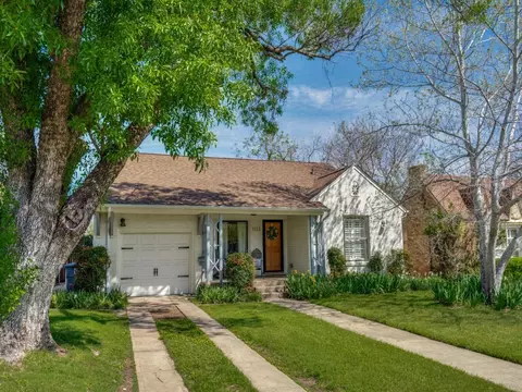 1123 Pioneer Dr, Dallas, TX 75224