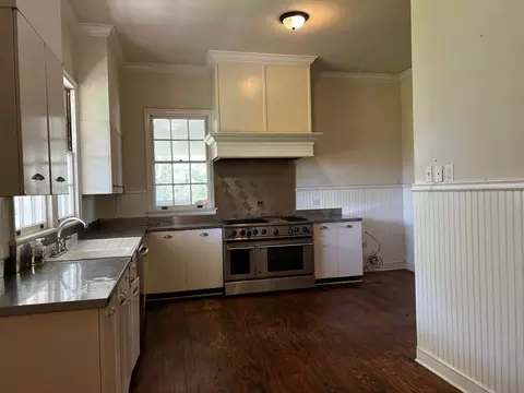 205 College St, Minden, LA 71055 photo 5