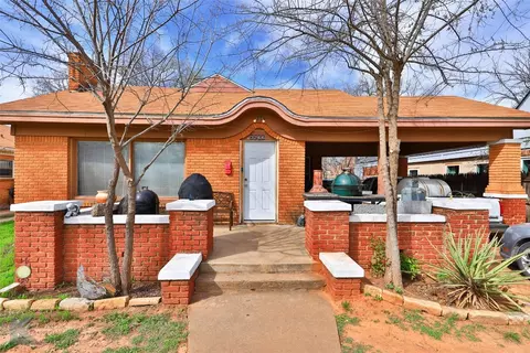 3266 S 7th St, Abilene, TX 79605
