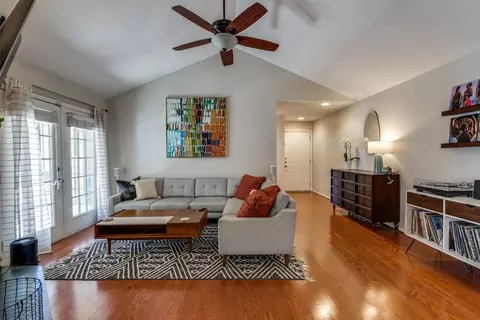 5200 Martel Ave #17C, Dallas, TX 75206