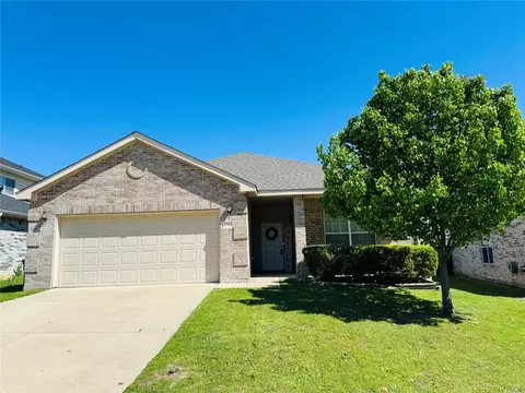 10708 Bing Dr, Fort Worth, TX 76108