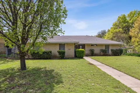 522 Rolling Ridge Ln, Duncanville, TX 75116
