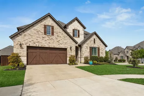 Exterior - 3910 Pine Leaf Ln, Prosper, TX 75078 photo 3 of 11