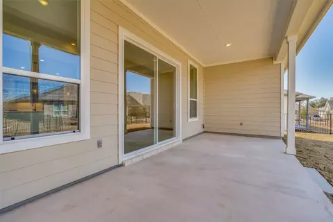 105 Pointer Ln, Georgetown, TX 78633 photo 23