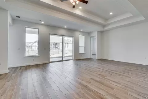 105 Pointer Ln, Georgetown, TX 78633 photo 11
