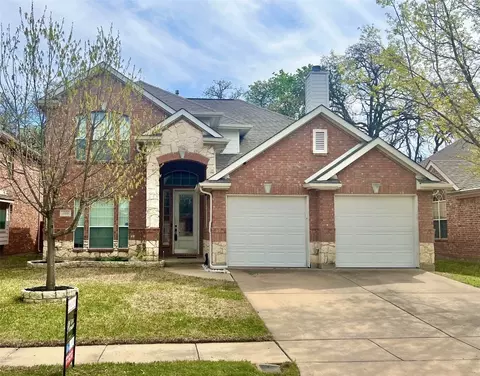 408 Fountain Park Dr, Euless, TX 76039