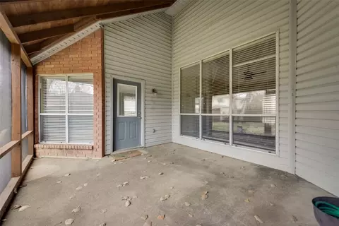 Exterior - 2920 Custer Dr, Corinth, TX 76210 photo 3 of 5