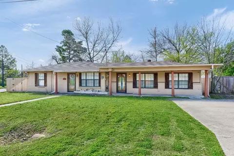 2800 W Washington St, Denison, TX 75020