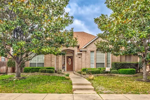 3824 Acacia Trl, The Colony, TX 75056