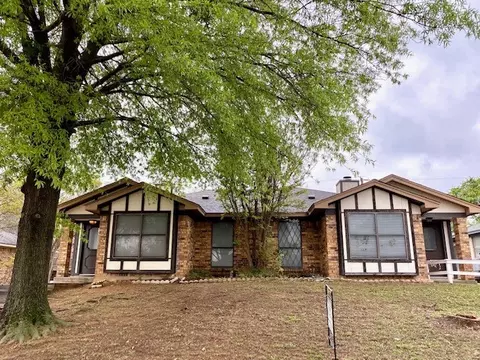 5308 Wild West Dr, Arlington, TX 76017