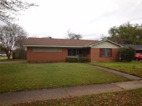 1132 E Washington St, Shreveport, LA 71104