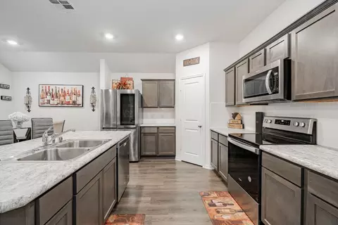 Kitchen - 3103 Singleton Rd, Forney, TX 75126 photo 2 of 5