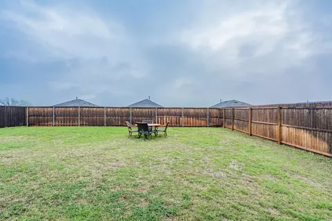 Exterior - 3103 Singleton Rd, Forney, TX 75126 photo 4 of 4