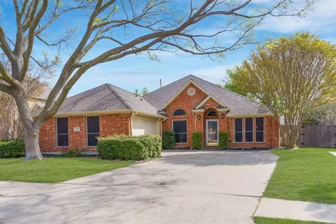 1519 Hunters Creek Dr, Mckinney, TX 75072
