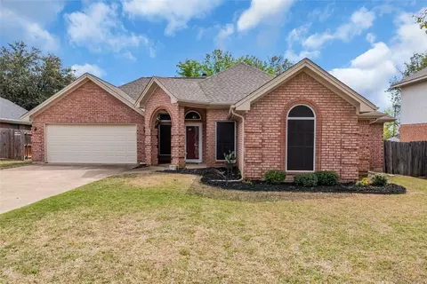 7520 Wentwood Ct, North Richland Hills, TX 76182