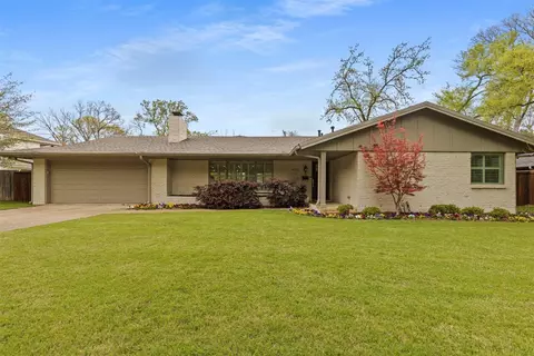 4028 Pebblebrook Ct, Fort Worth, TX 76109
