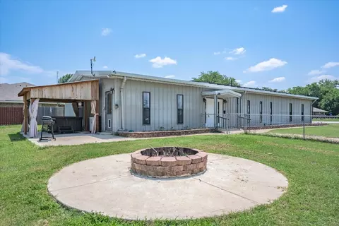 319 Elm, Edgewood, TX 75117